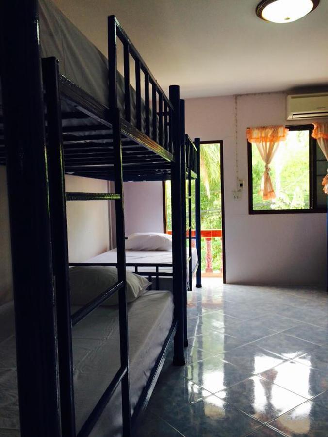 Domingo Hostel Phangan Ko Pha Ngan Exterior photo